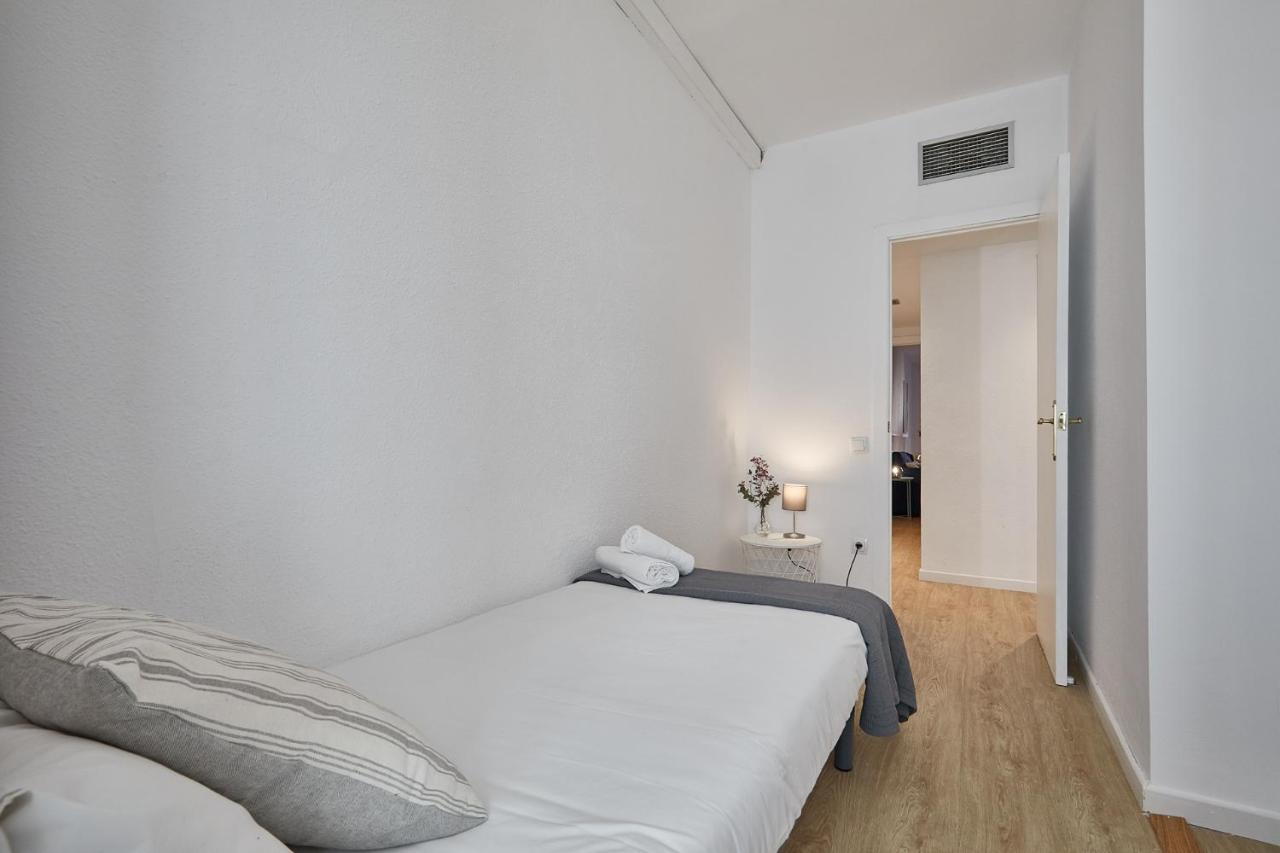 Bbarcelona Clot Apartments Eksteriør bilde