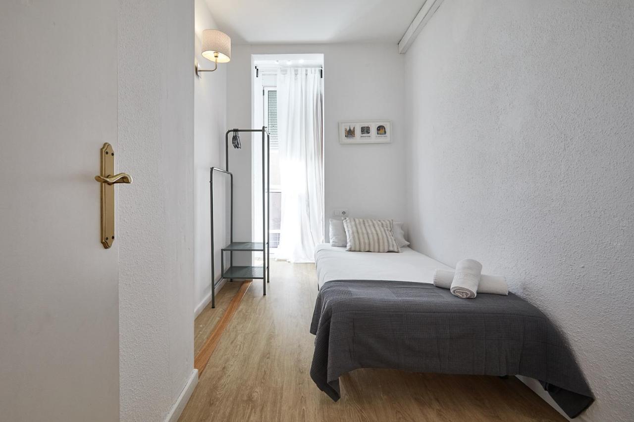 Bbarcelona Clot Apartments Eksteriør bilde