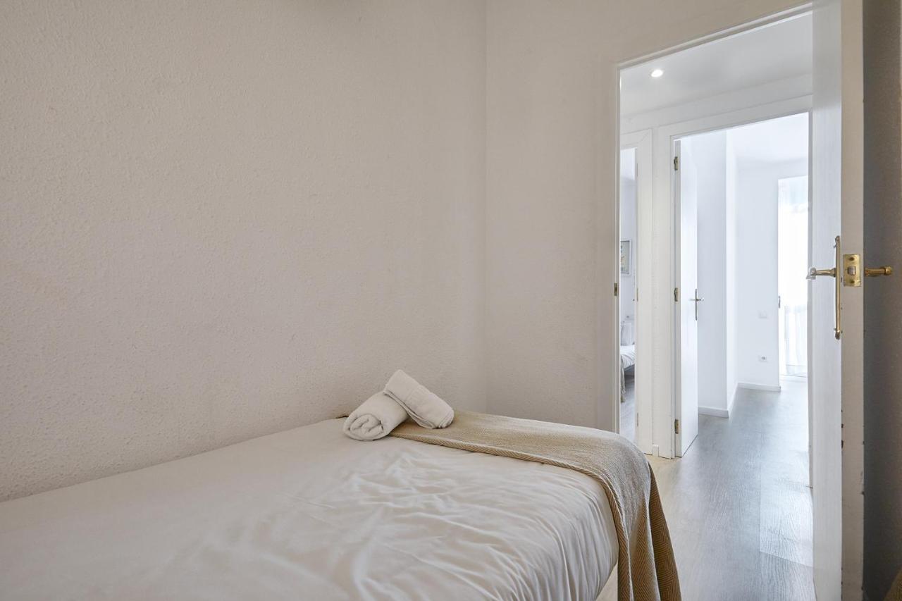 Bbarcelona Clot Apartments Eksteriør bilde